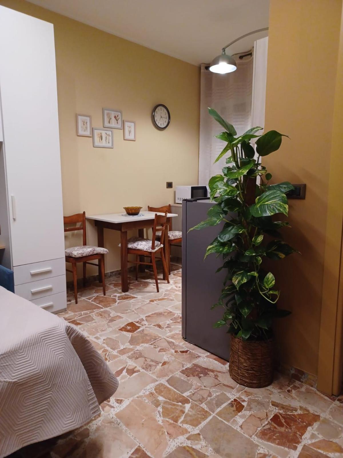 Ca Da Curt Monolocale Apartment Priocca Ngoại thất bức ảnh